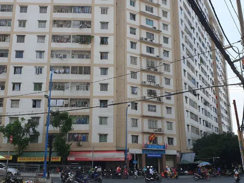 TP.HCM: Cư dân khốn khổ vì Ban quản trị "lộng quyền" mắc nhiều vi phạm