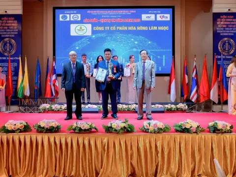 Công ty cổ phần hóa nông Lâm Ngọc “Sản phẩm - Dịch vụ tin dùng Asean 2023”