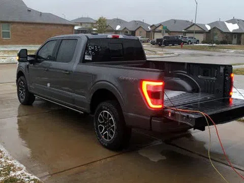Sau thảm họa mất điện tại Texas mẫu xe của Ford bất ngờ nổi tiếng toàn cầu