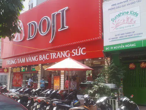 Cửa hàng trang sức Doji: Hôm nay chỉ bán vàng mà không mua