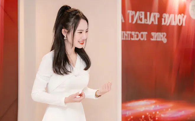 “Chị giáo” đam mê gieo mầm ước mơ cho thế hệ trẻ