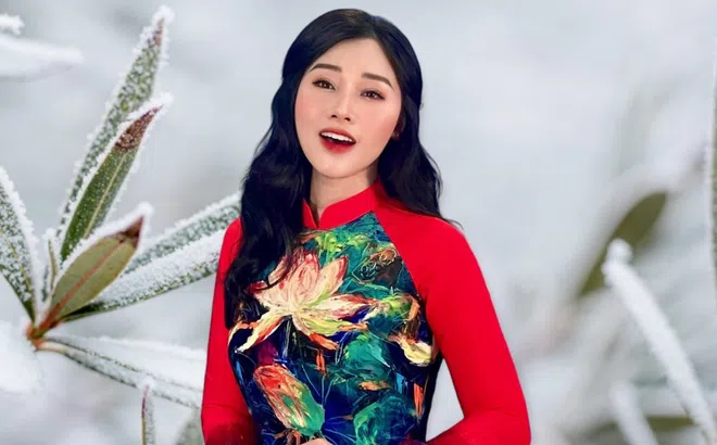 Thượng tá, NSƯT Hương Giang: Hơn 30 năm "nặng lòng" với âm nhạc Việt