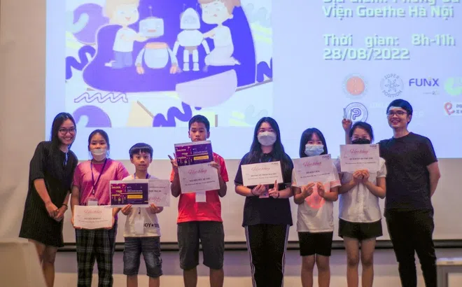 Trại hè khoa học Superposition Hanoi - Code Camp