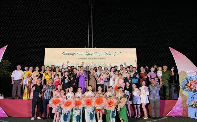 Quỳnh Thắng (Nghệ An): Đêm nhạc Hồn Quê say lòng người Xứ Nghệ!