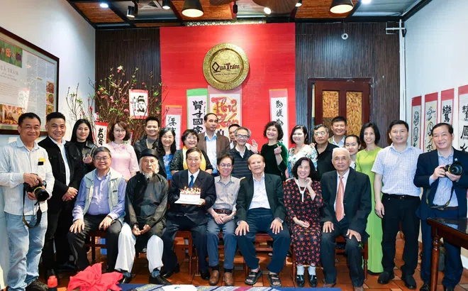 Tạp chí Khoa học Phát triển Nông thôn Việt Nam gặp mặt thân mật và khai bút đầu xuân