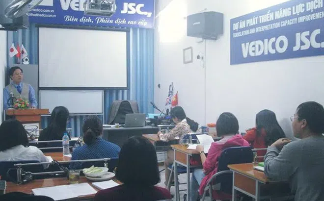Những ai có thể tham gia học và theo được nghề phiên dịch?